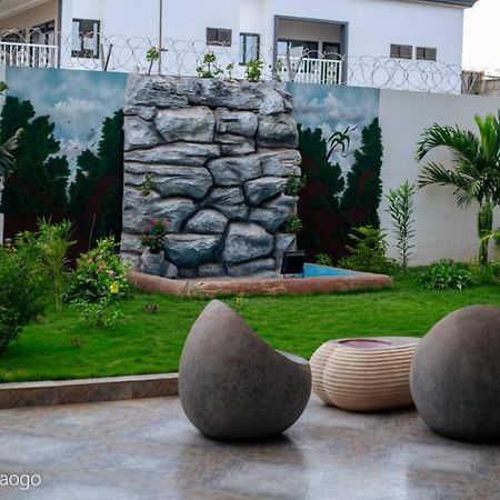Complexe Hotelier And Ouagadougou Esterno foto